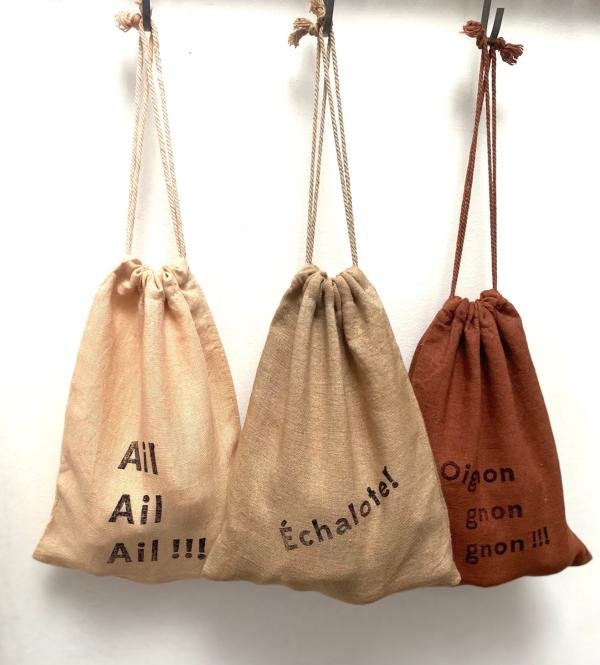 3 sacs en lin pour stocker de l'ail, de l'oignon et de l'échalotte